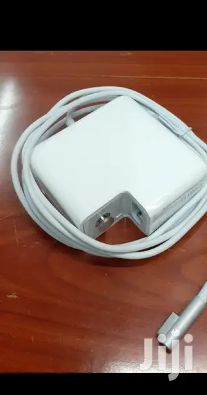 Replacement Mackbook Charger Available