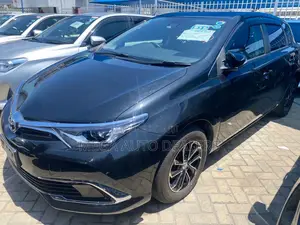 Toyota Auris 2018 Black