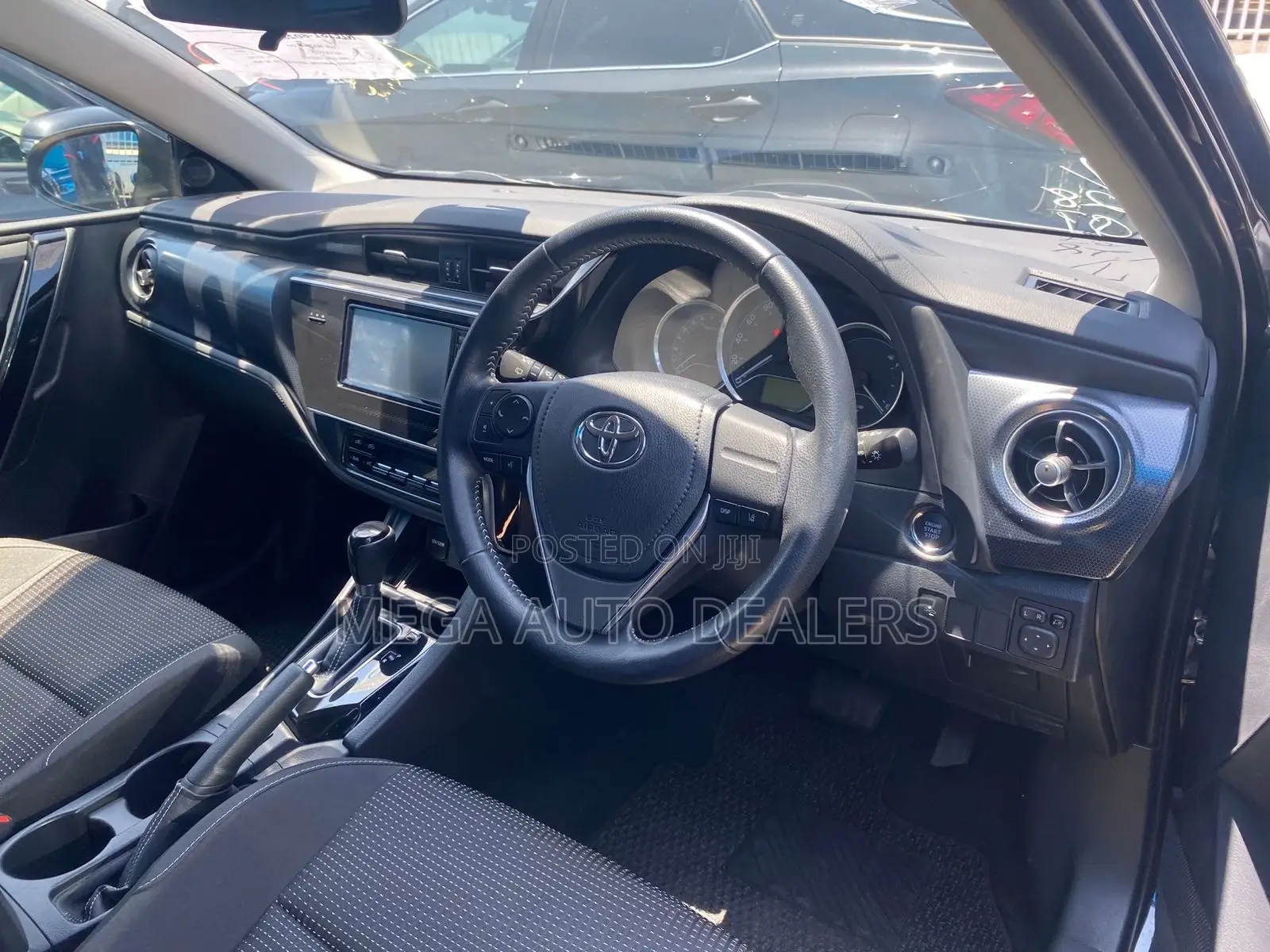 Toyota Auris 2018 Black