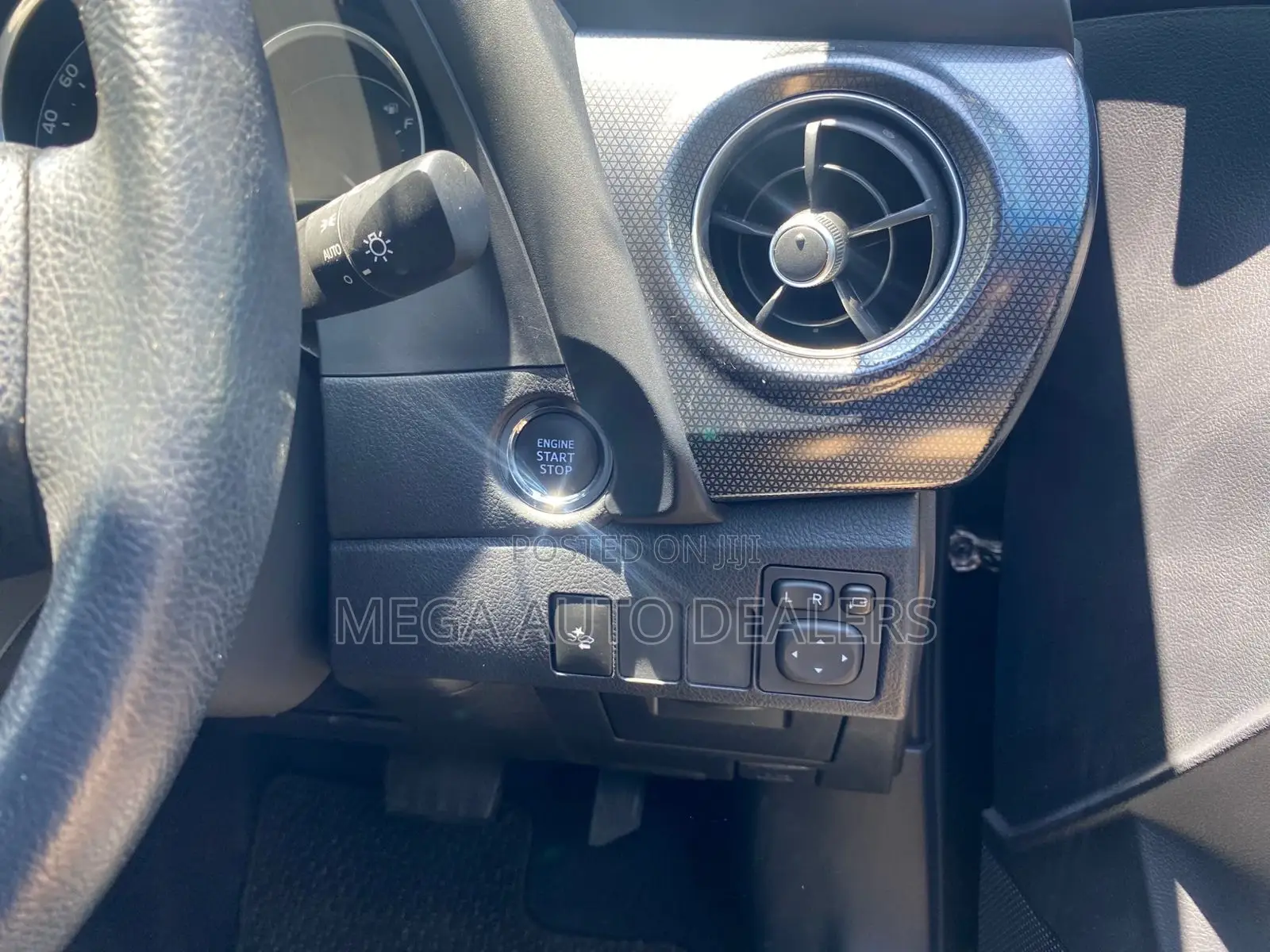 Toyota Auris 2018 Black