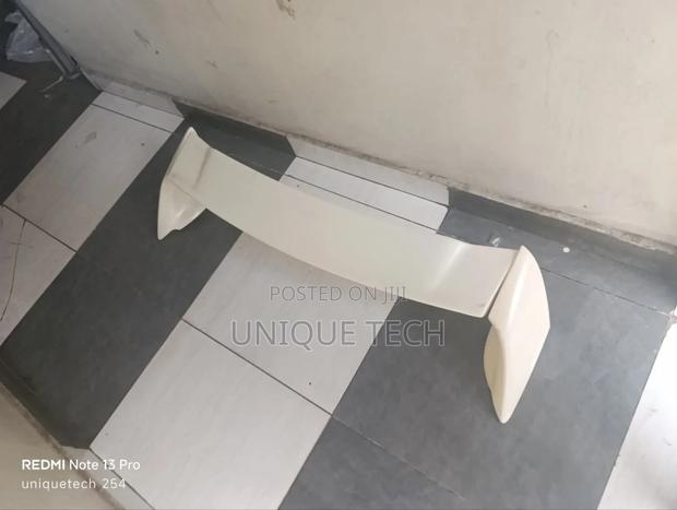 Universal Saloon Car Sport Spoiler Abs Plastic Material