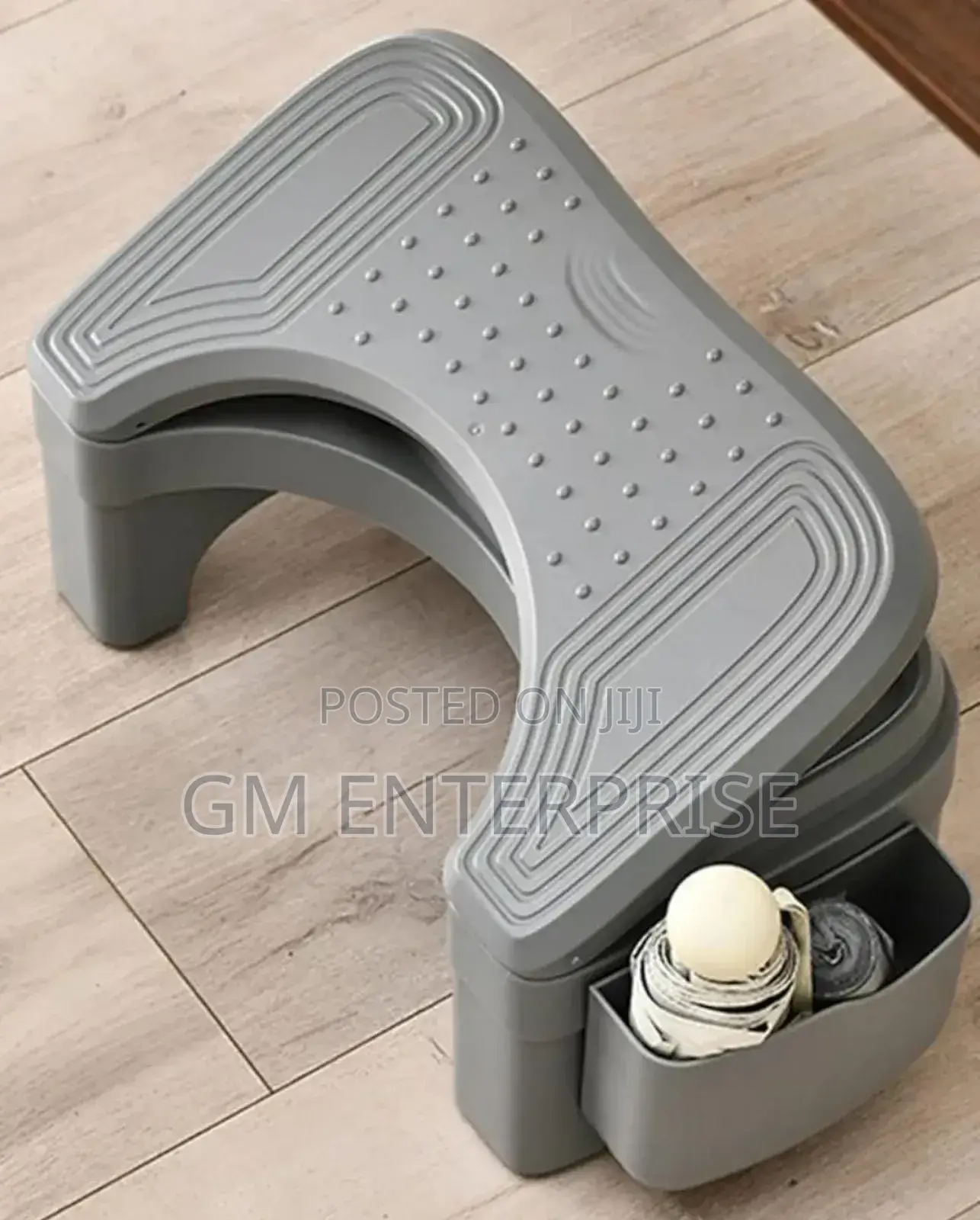 *Ergonomic Foldable / Adjustable Footrest With Storage Space