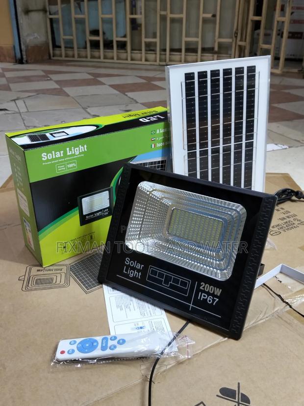 Intelligent Solar Flood Light And Panel 200 Watts Sensor - main view