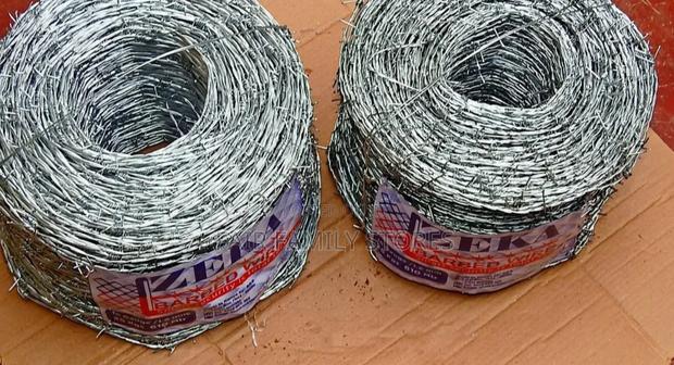 Barbed Wire / 610 Zeka Barbed Wire - main view