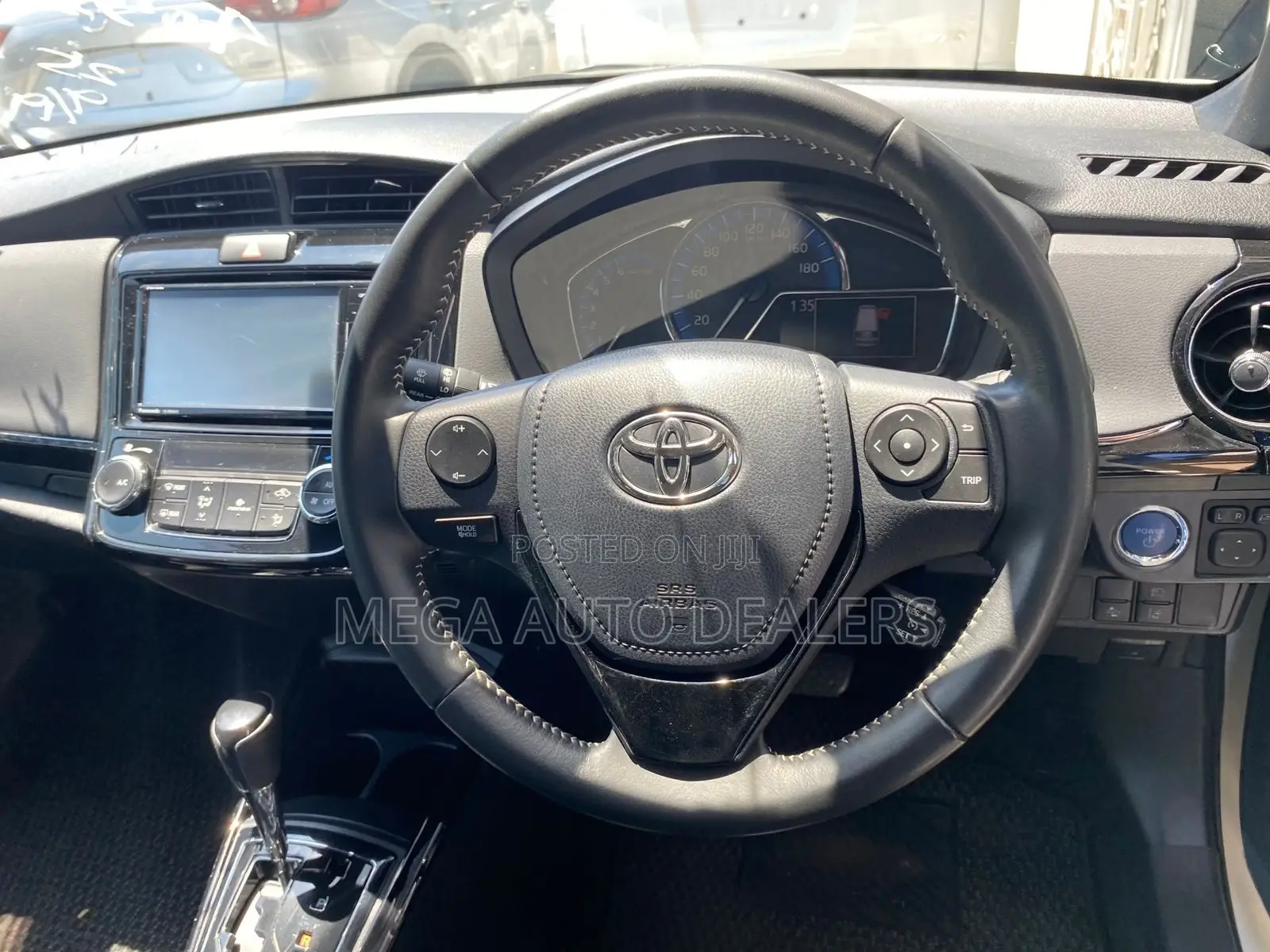 Toyota Corolla Fielder 2018 White