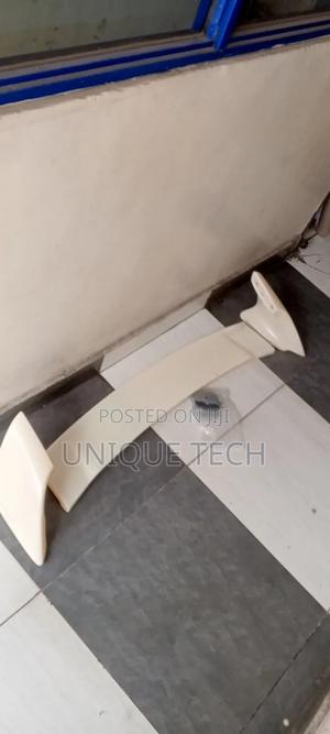 Universal Saloon Spoiler – High Strength Abs Material - thumbnail 2