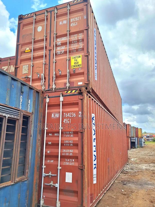 Clean,Ready Shipping Containers – Ideal For Homes, Shops & Warehouses” - main view