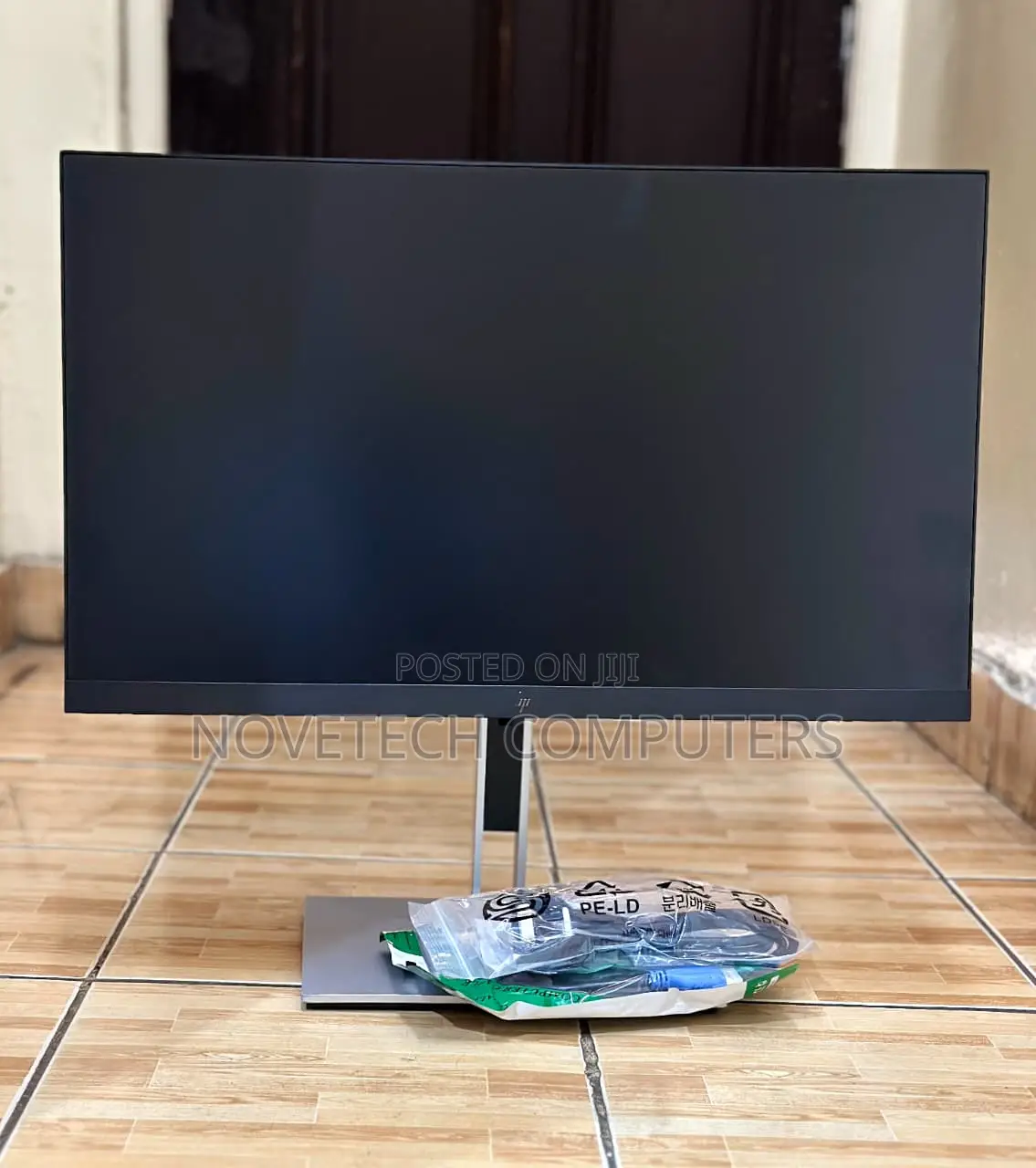 Hp E24 G4 Monitor, 24 Ips Display, Fhd Resolution, 60hz Refresh Rate