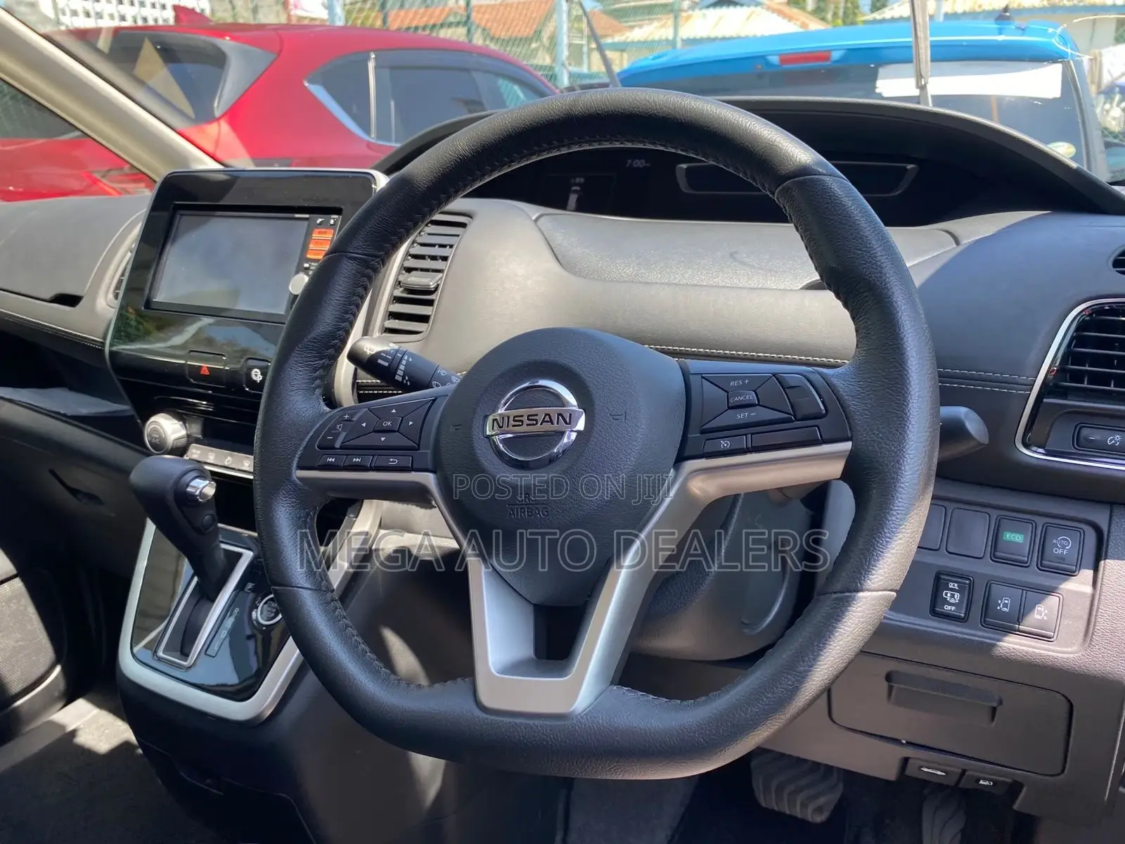 Nissan Serena 2018 White