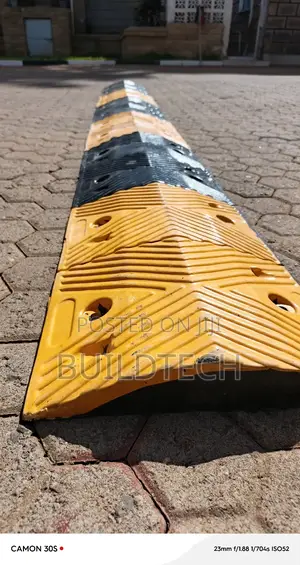 Rubber Speed Bumps. Strong & Flexible
