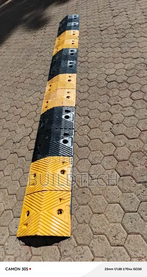Rubber Speed Bumps. Strong & Flexible