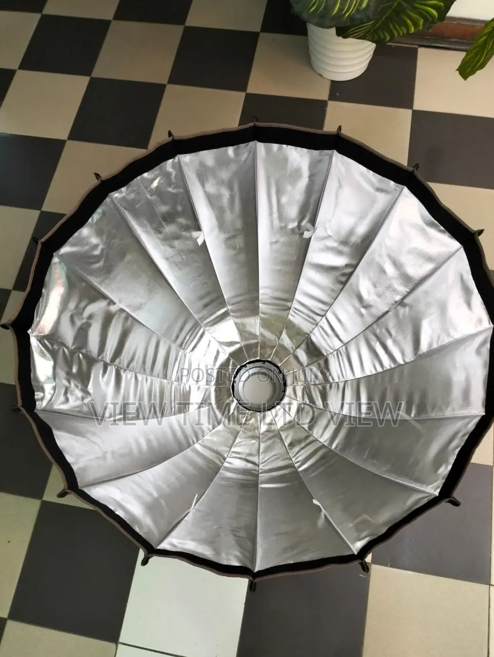 Zsyb 90cm Deep Parabolic Softbox in Nairobi