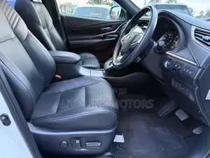 Toyota Harrier 2.0 2018 White