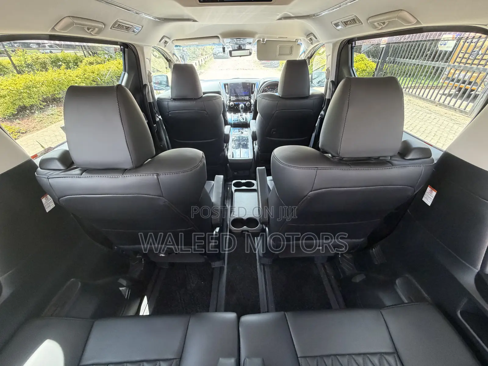Toyota Vellfire 2018 Purple