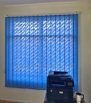 Neat Vertical Office Blinds