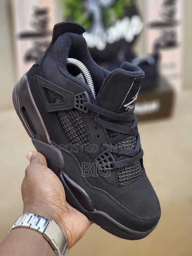 Air Jordan 4 Black - thumbnail 2