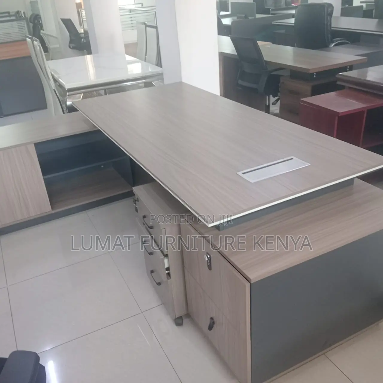 Administrative Computer Office Table