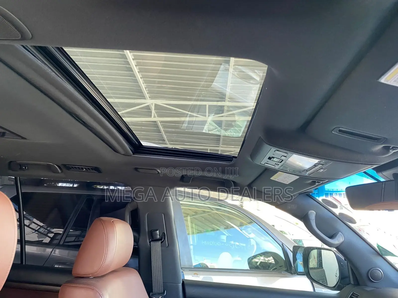 Toyota Land Cruiser 4.6 V8 ZX 2019 Black