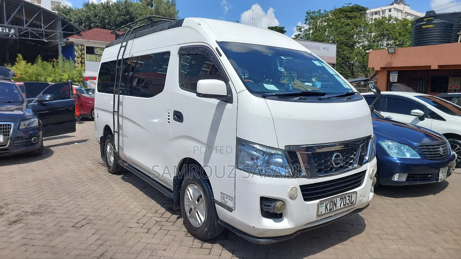 Nissan Caravan (Urvan) 2016 White