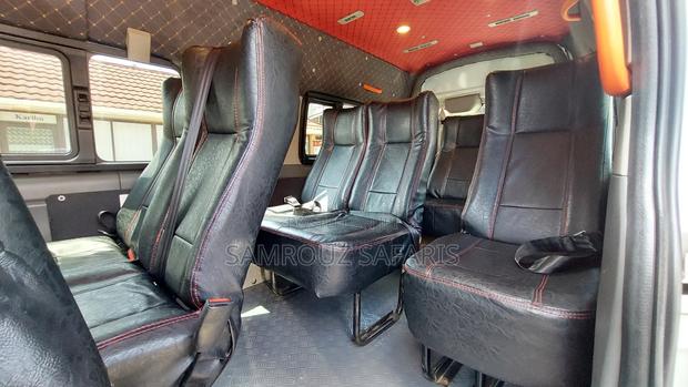 Nissan Caravan (Urvan) 2016 White - thumbnail 15