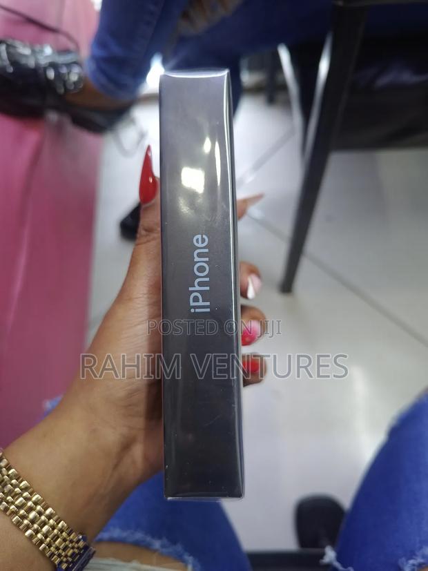 Apple iPhone 12 Pro 256 GB Blue - thumbnail 3