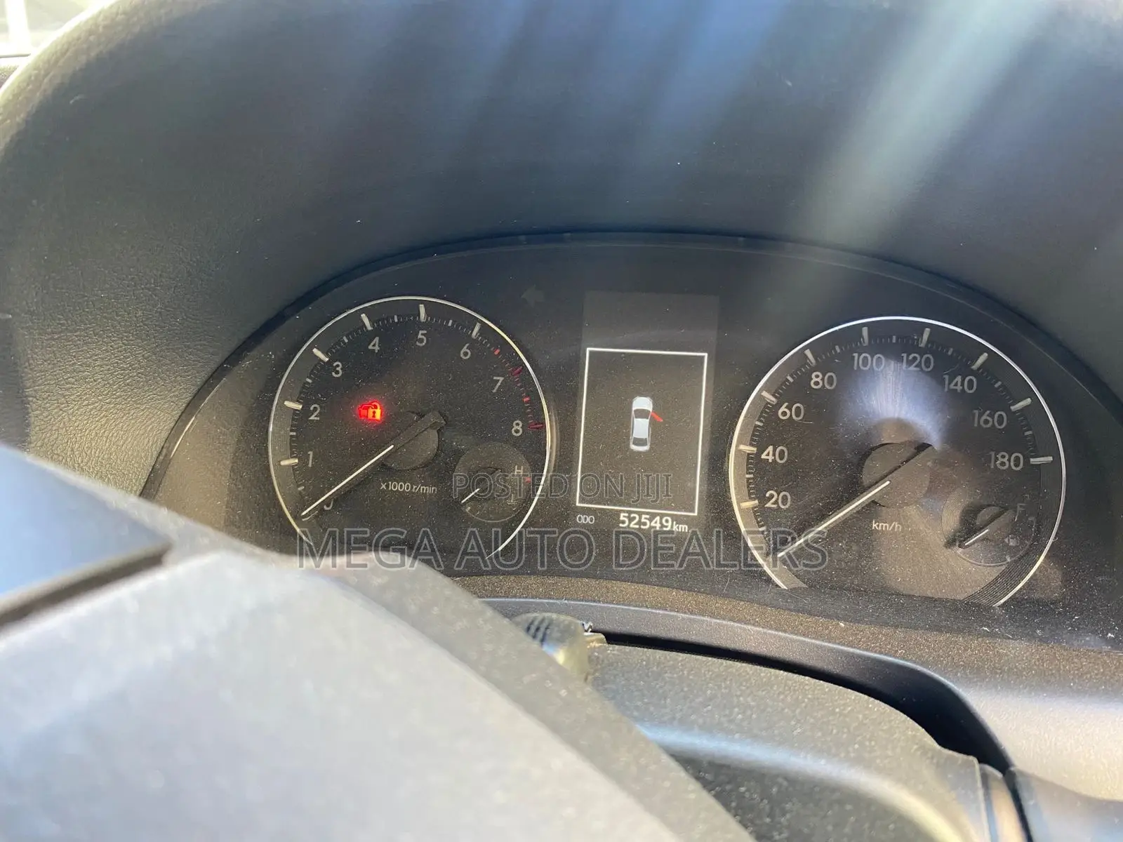 Toyota Premio 2018 Silver
