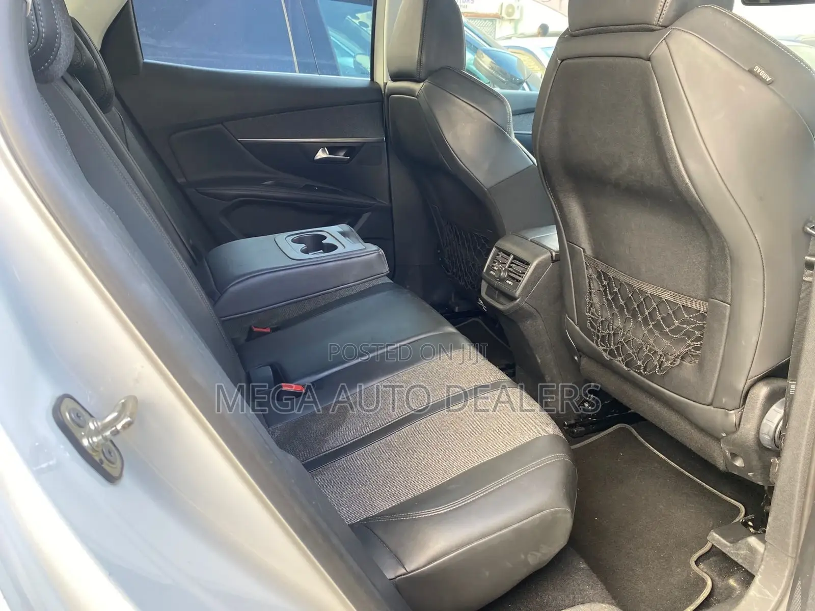 Peugeot 3008 2018 White