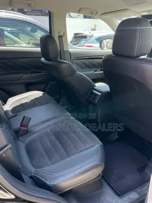 Mitsubishi Outlander 2018