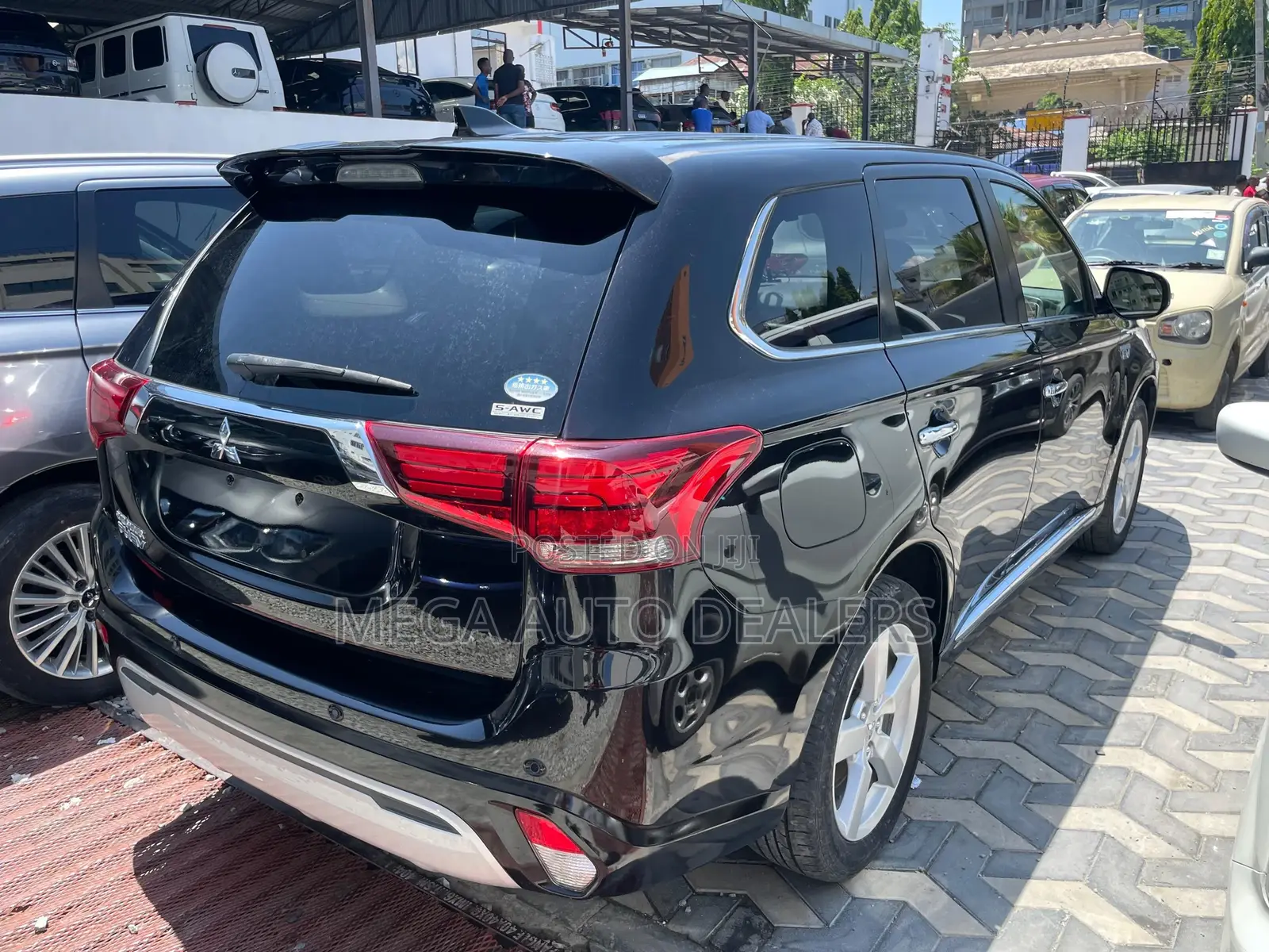 Mitsubishi Outlander 2018