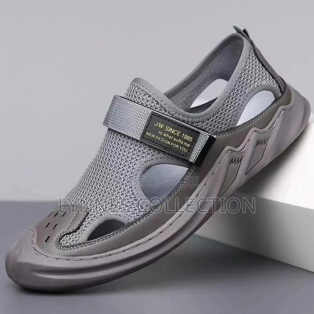 Unisex Breathable Rubber, Rubbers Sizes 39-45