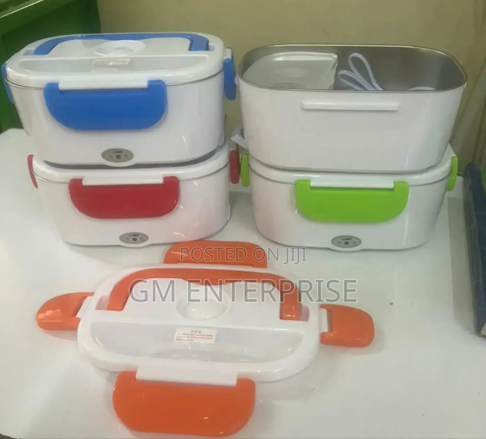 Electric Lunch Box With Silver Liner