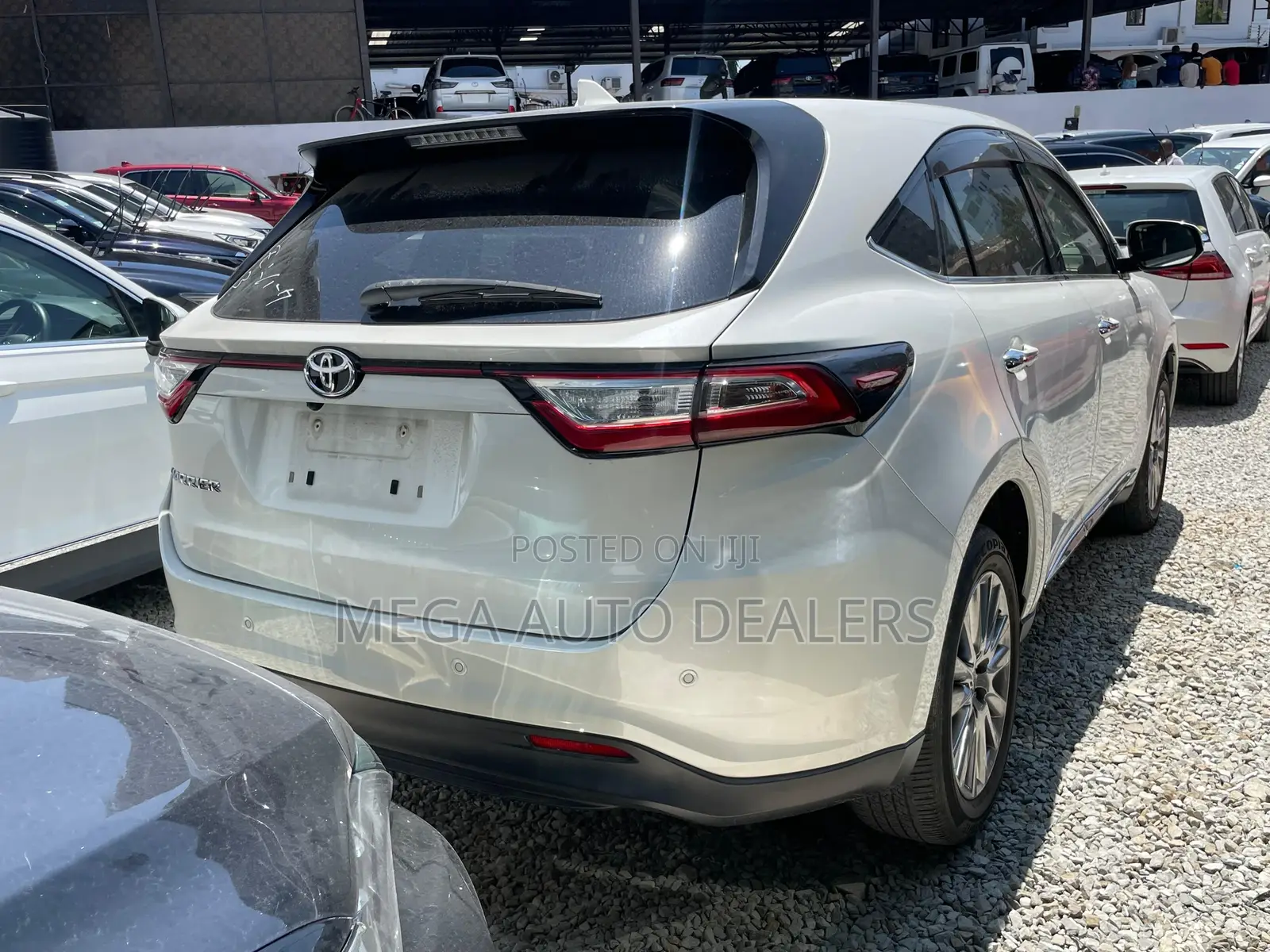 Toyota Harrier 2018 White