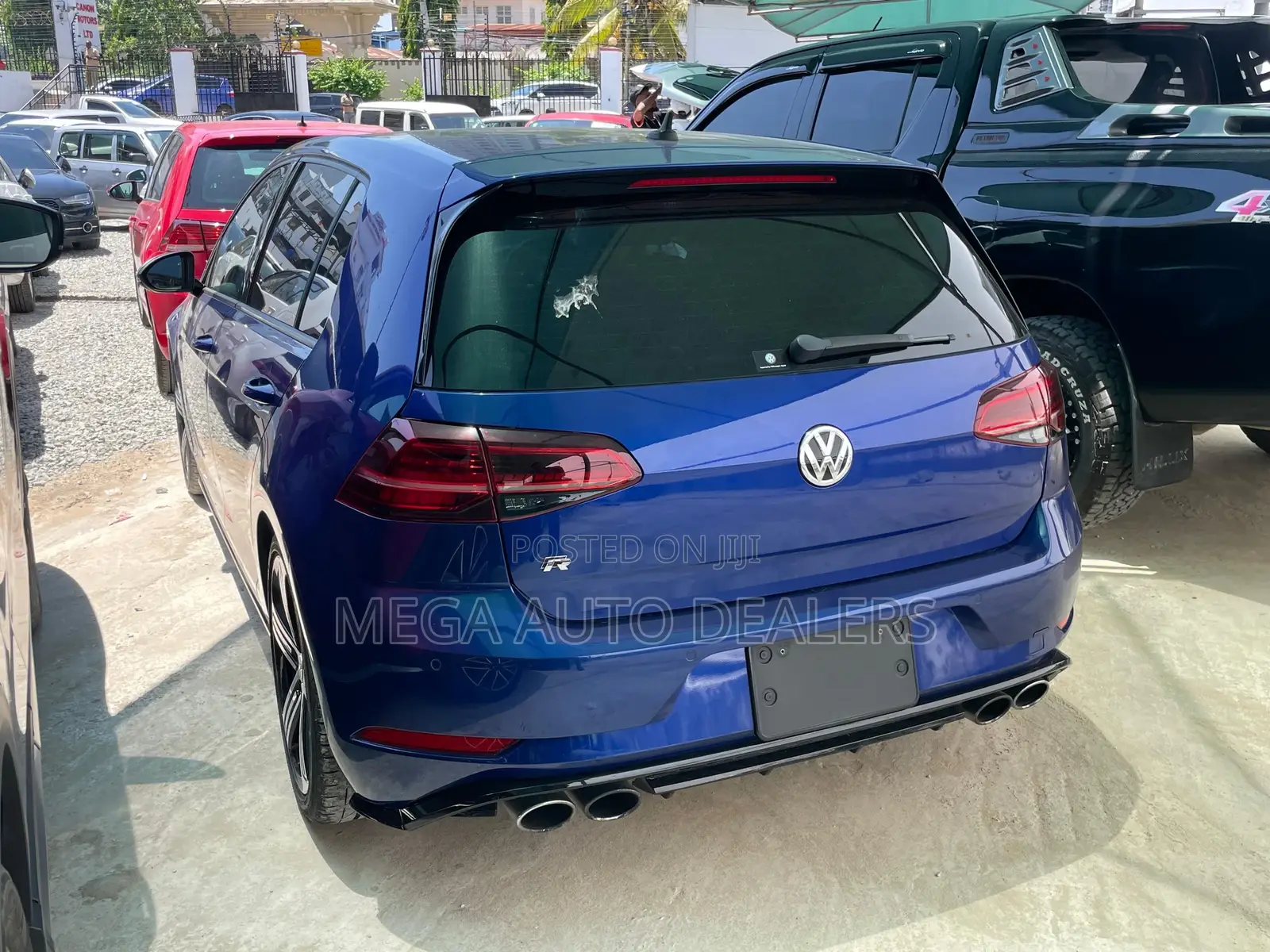 Volkswagen Golf R 4-Door w/DCC & Navigation 2019 Blue