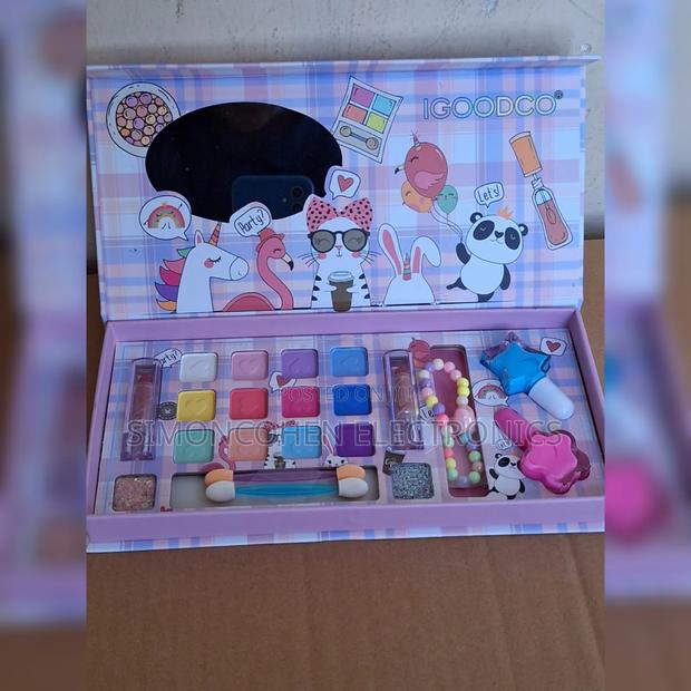 Kids Make Up Kit - main view