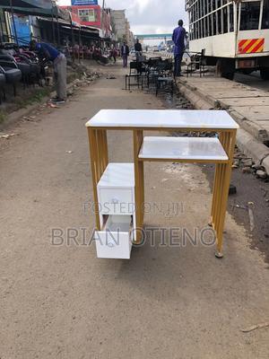 Nails Manicure Tables - main view