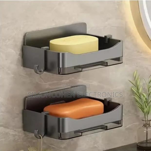 Soap Dish With Drain Tray +2 Hooks - thumbnail 3