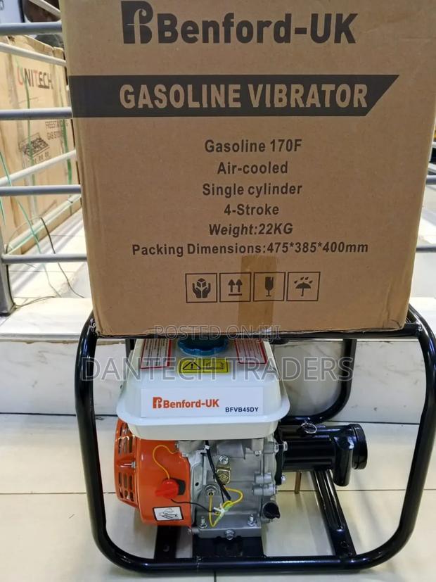 Powerful Dynapack Concrete Vibrator - main view