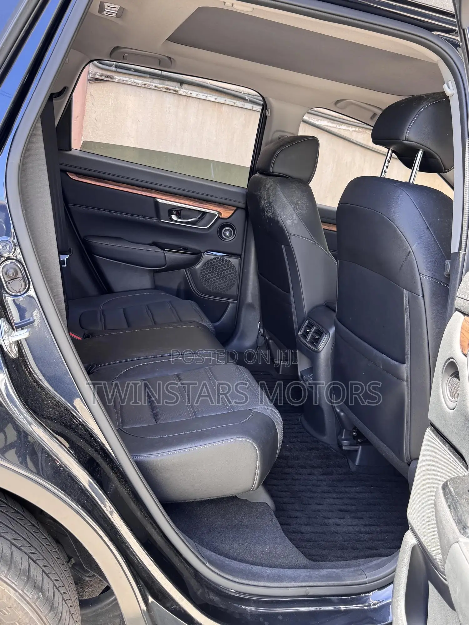 Honda CR-V Touring AWD 2018 Blue