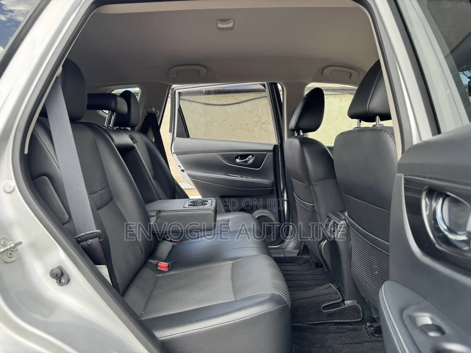 Nissan X-Trail 2019 Silver