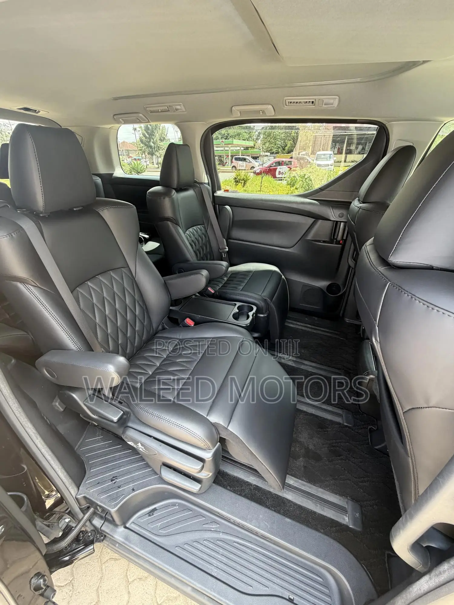 Toyota Vellfire 2018 Purple