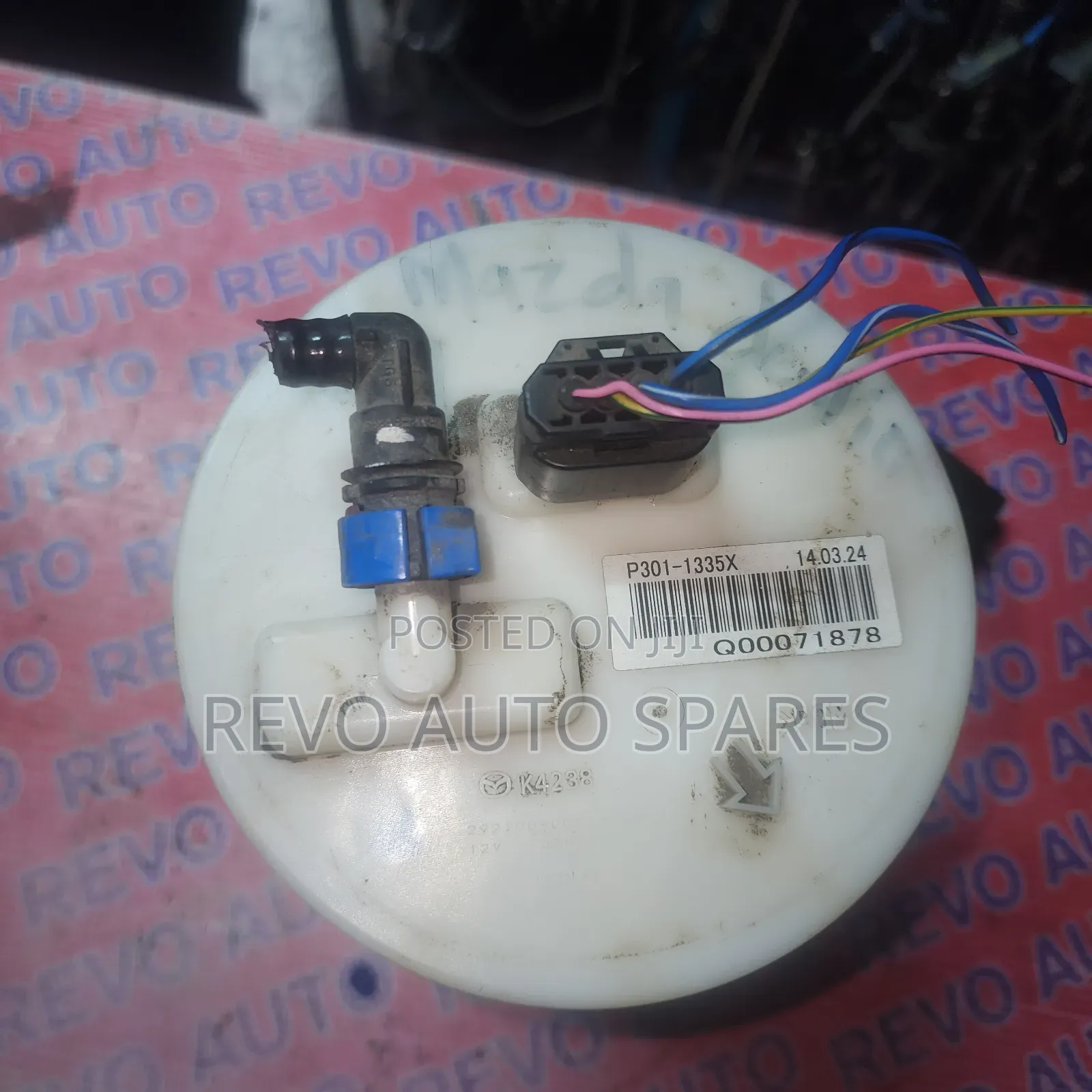 Fuelpump Mazda Demio