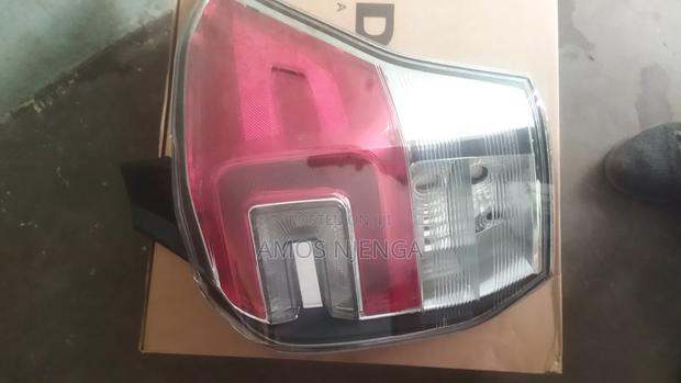 Subaru Forester SJG Tailight - thumbnail 2