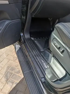 Toyota Land Cruiser 200 Full Floor Protection 5d Mats