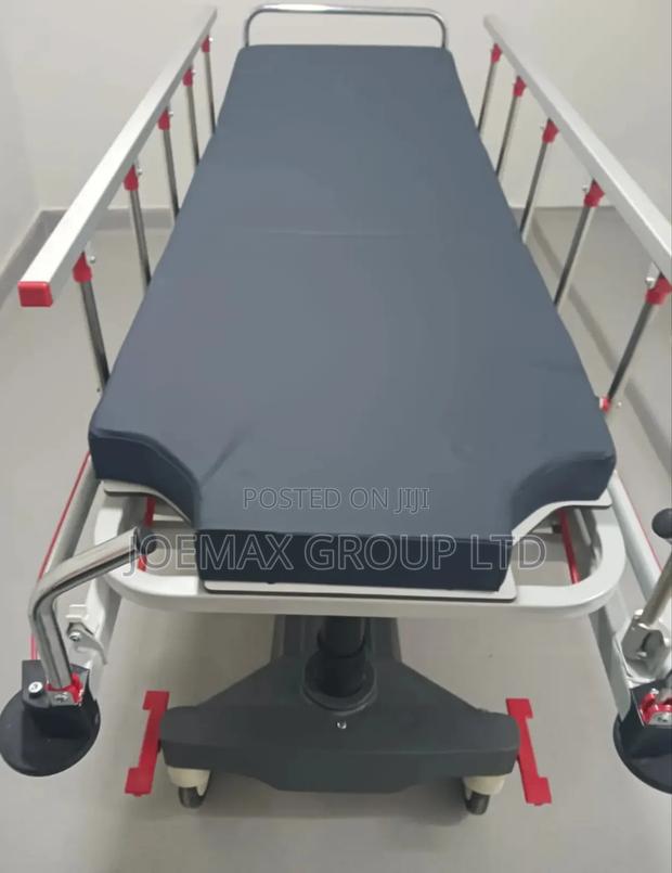 Hydraulic Patient Stretcher - thumbnail 2