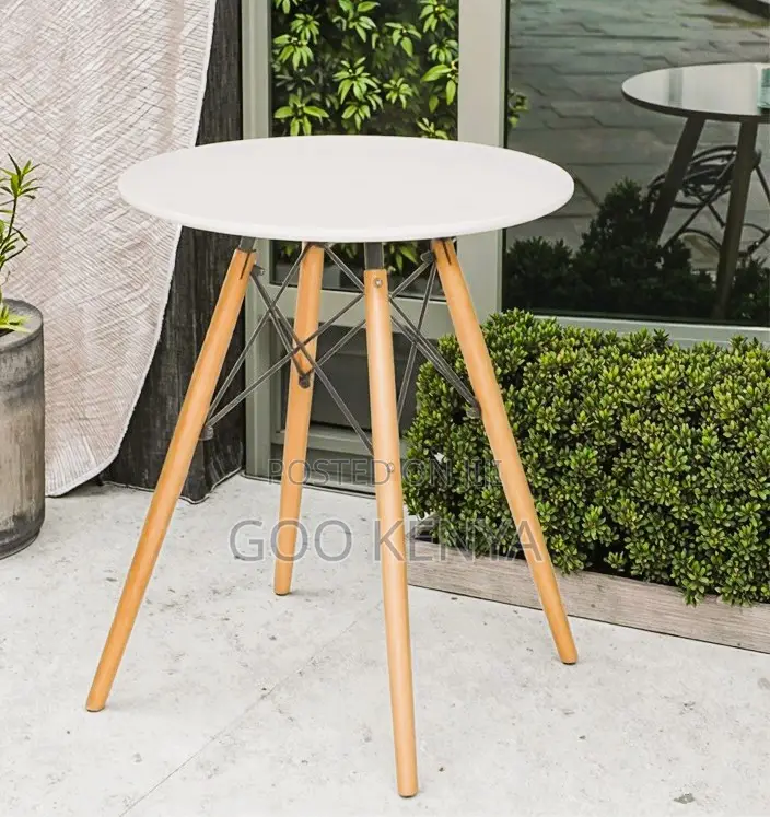 Home Table; Durable Round Plastic Table for Dining- Wood Made
