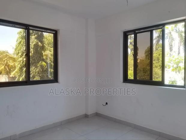 3bdrm Apartment in Nyali Estate for sale - thumbnail 6