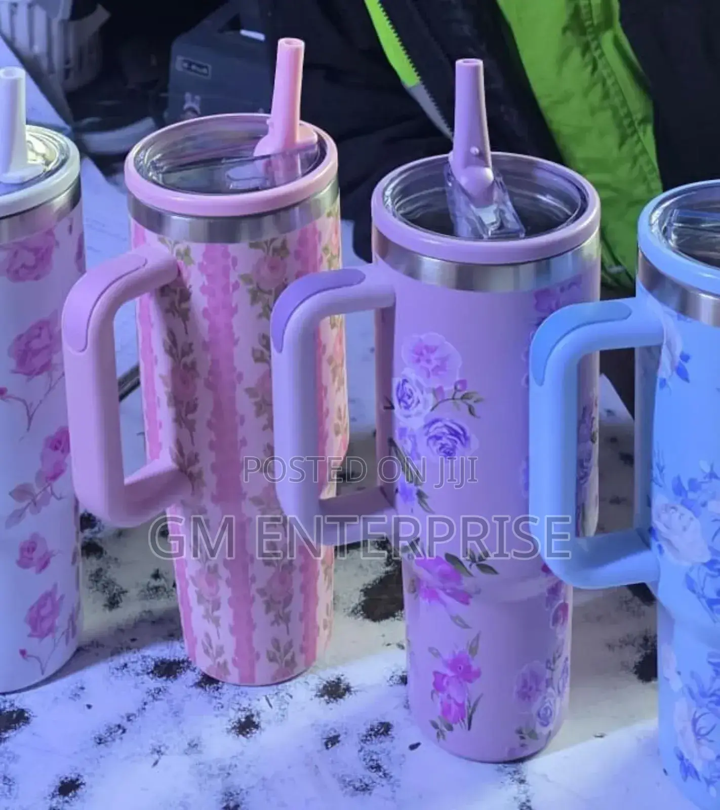 *1.2ltr Stanley Mug Keeps Hot and Cold