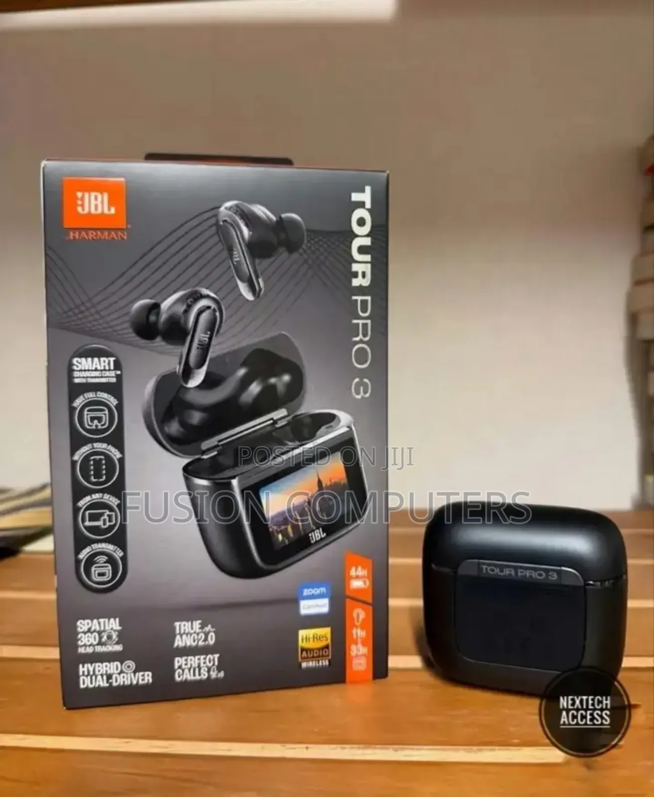 JBL Tour Pro 3 - True Wireless Noise Cancelling Earbuds