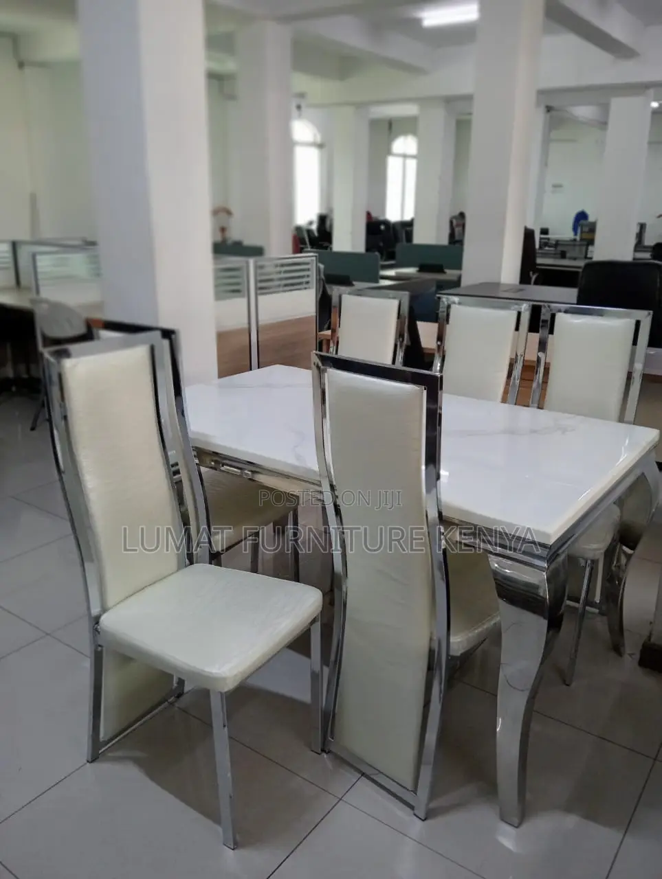 Royal Marble Dining Experience – 6 Seater