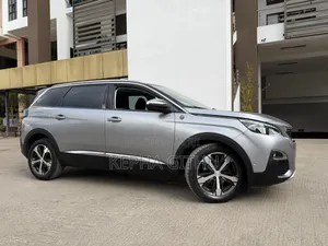 Peugeot 5008 1.6 PureTech 180 2019 Gray